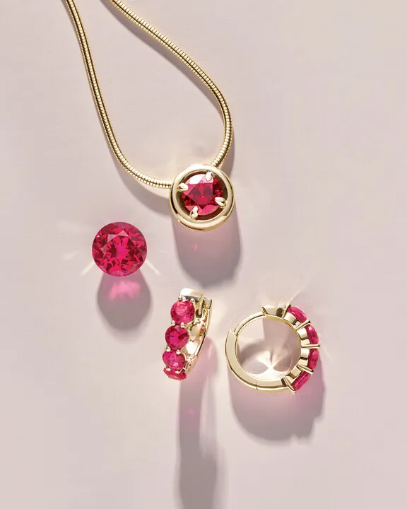 Read article: July’s Birthstone: The Beauty of Ruby and Its Gemstone Alternatives