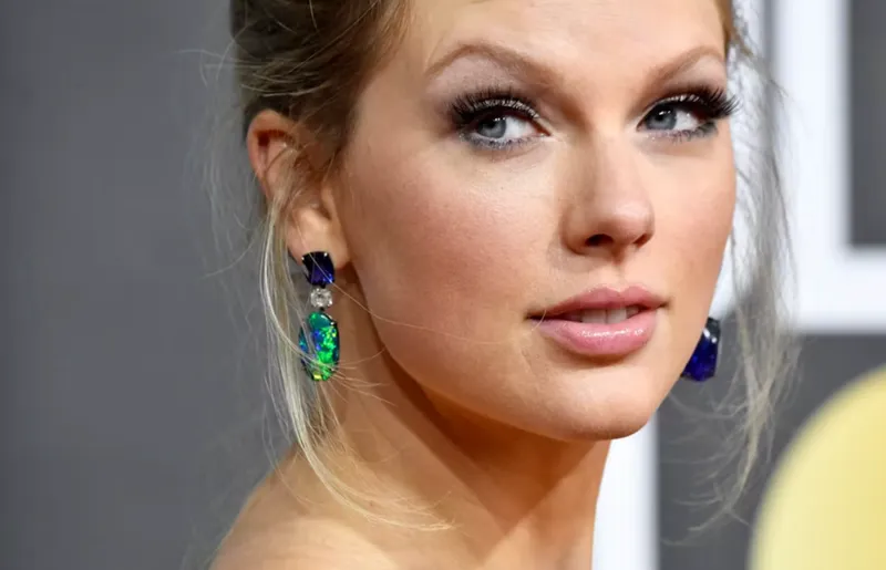 Read article: Great Looks at the 2020 Golden Globes