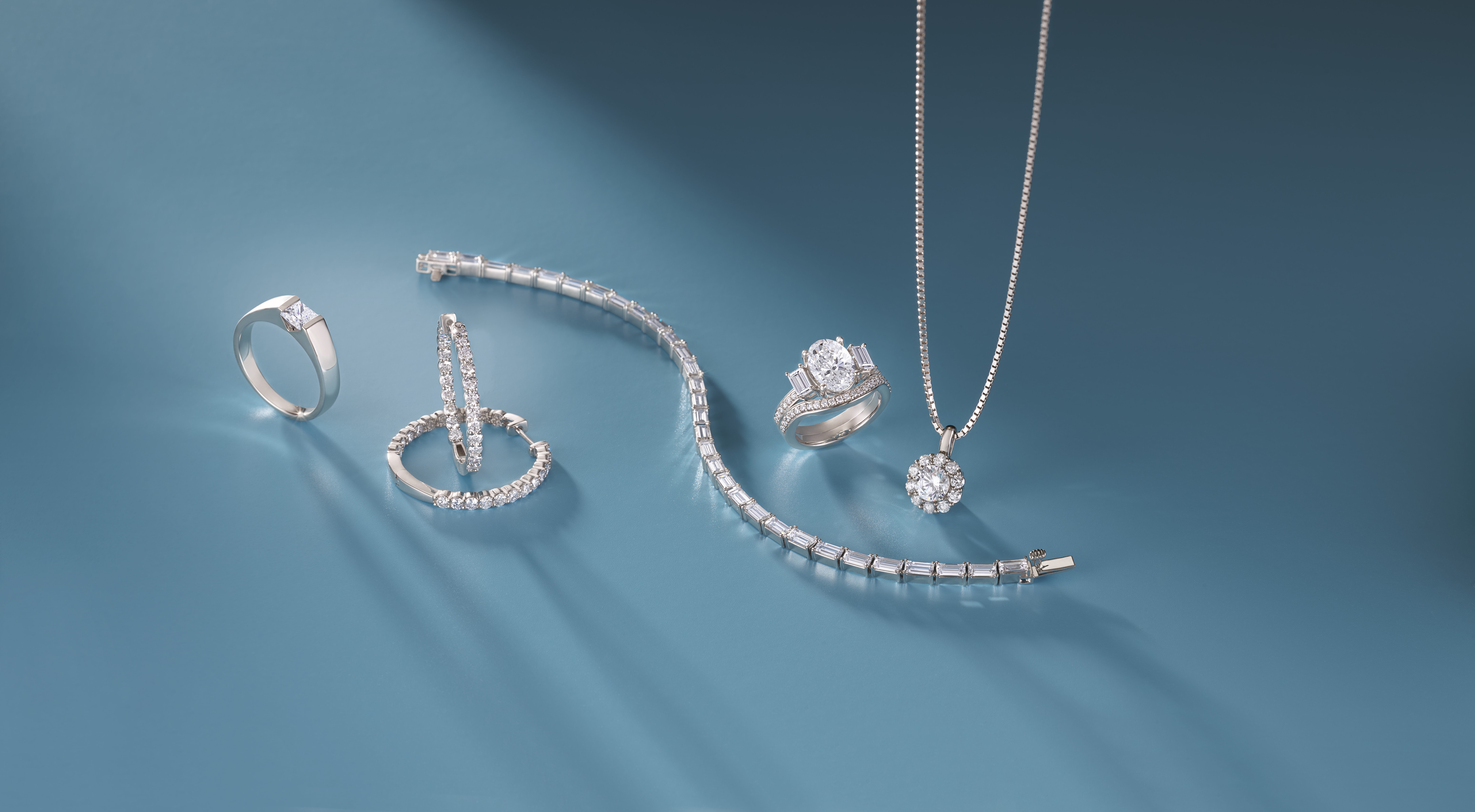 4 Diamond Jewelry Staples Unsure of how to start building your Jewelry Collection? Use this to guide you! Georgetown Jewelers Wo