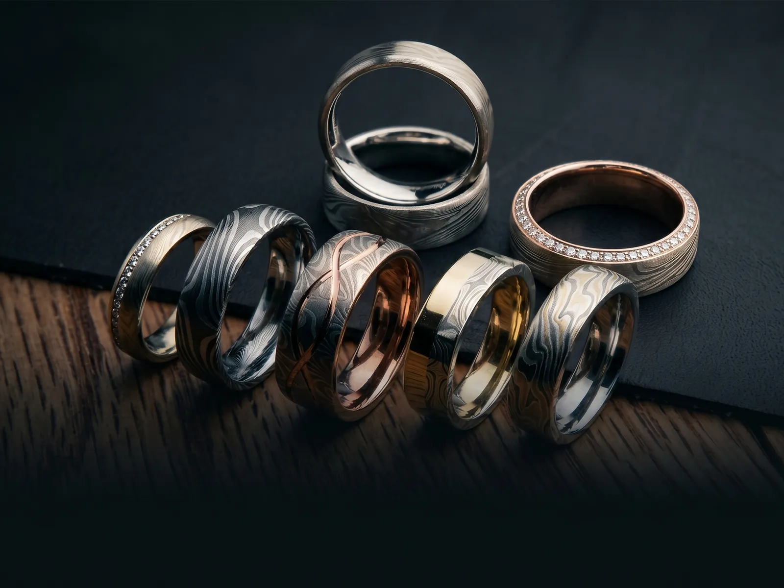 Men's wedding band builder at Georgetown Jewelers, Wood Dale, IL