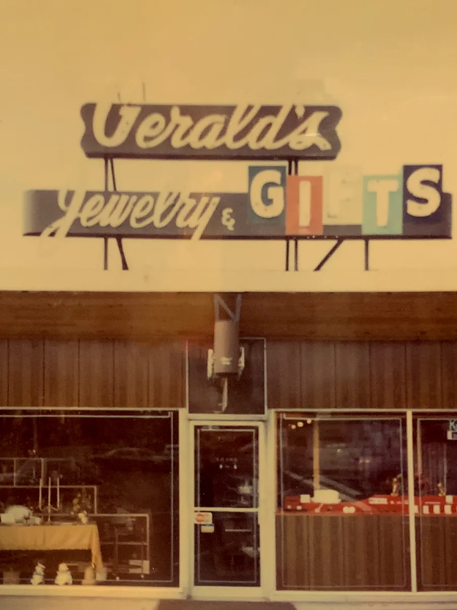 Storefront of Gerald's Jewelry & Gifts with vintage signage.