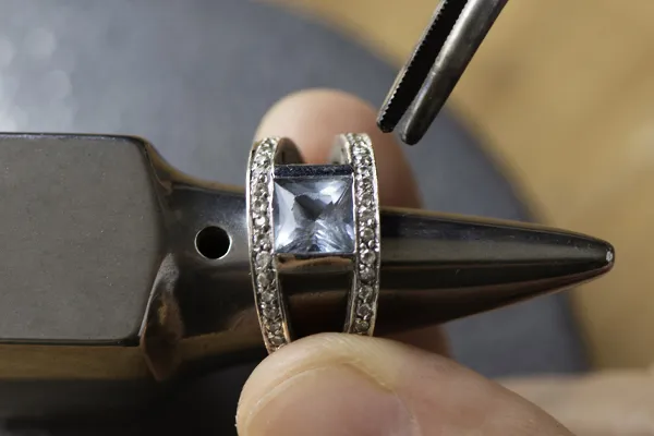 Learn about Jewelry Restoration image