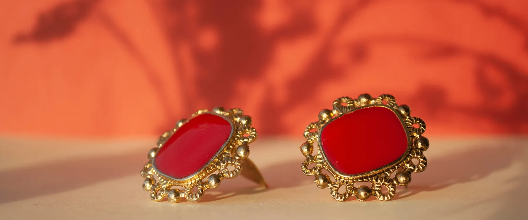 Custom Design Are you dreaming of a jewelry piece that’s truly one-of-a-kind? At Gray’s Jewelers, we believe that jewelry sh