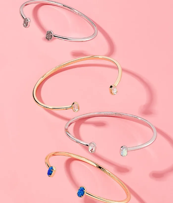 Bracelets at Grogan Jewelers fine jewelry store in Florence, Alabama; Huntsville, Alabama and Franklin, Tennessee.