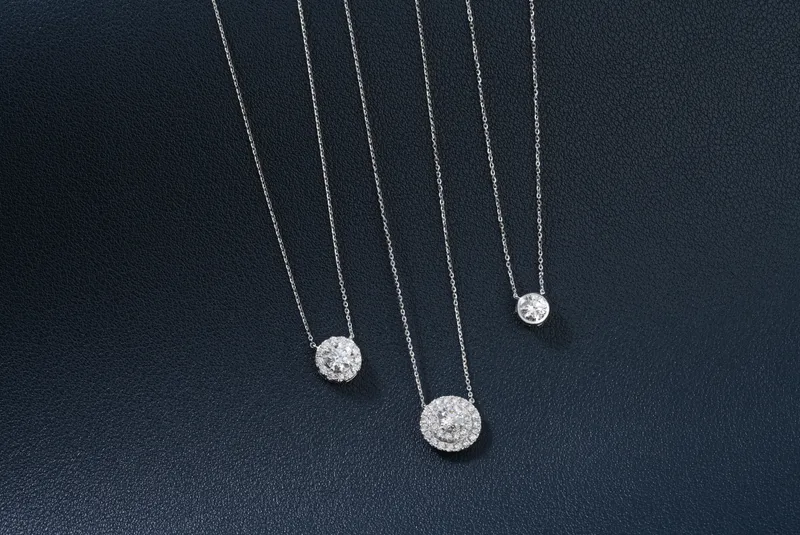 Read article: Your Guide to Diamond Necklaces