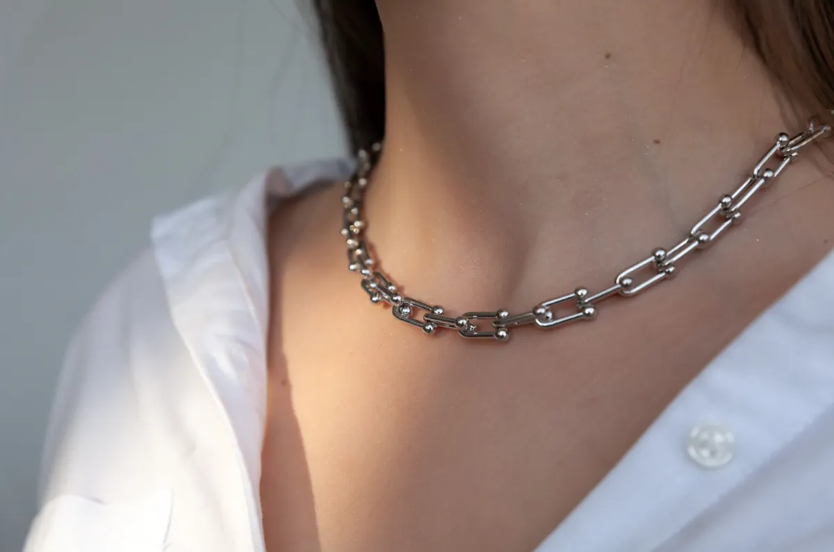 Springtime Silver Jewelry Trends: Fresh Styles to Elevate Your Look