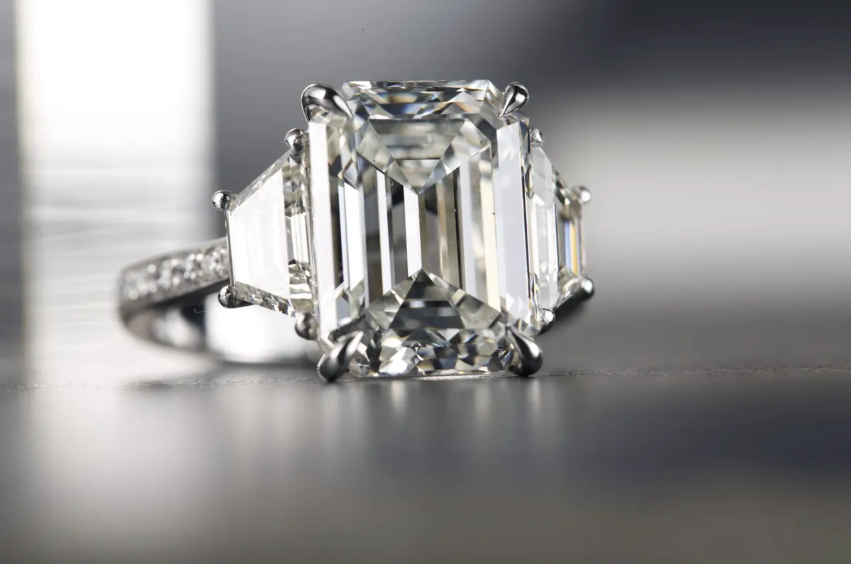 Beyond Tradition: 5 Unusual Diamond Shapes for Your Unique Engagement Ring