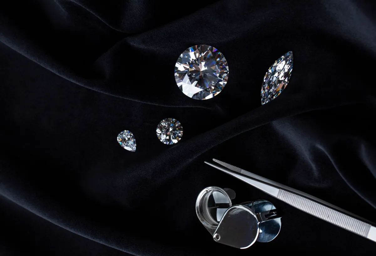 Sparkling Personalities: Discovering Your Diamond Shape