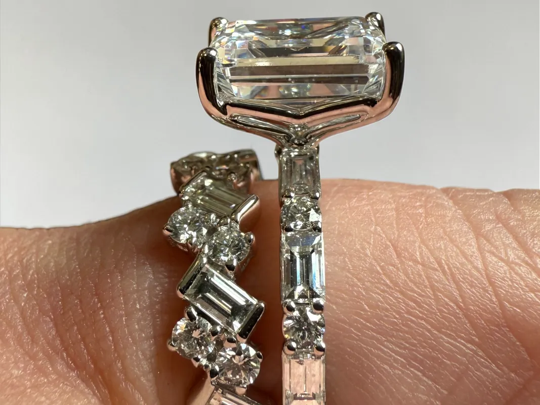 Read article: How to Choose an Engagement Ring Setting: A Buyer's Guide
