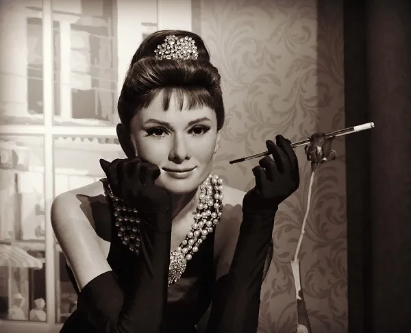 Read article: 6 of the Most Iconic Jewelry in Movies