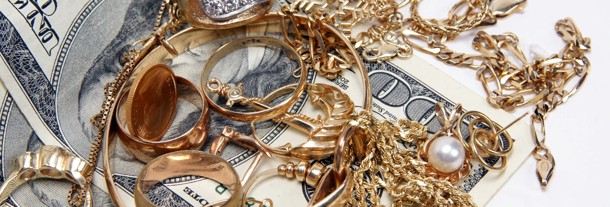 Sell Your Gold and Diamonds with Confidence At Harris Jeweler, we are the Miami Valley’s premier gold and diamond buyers, offe