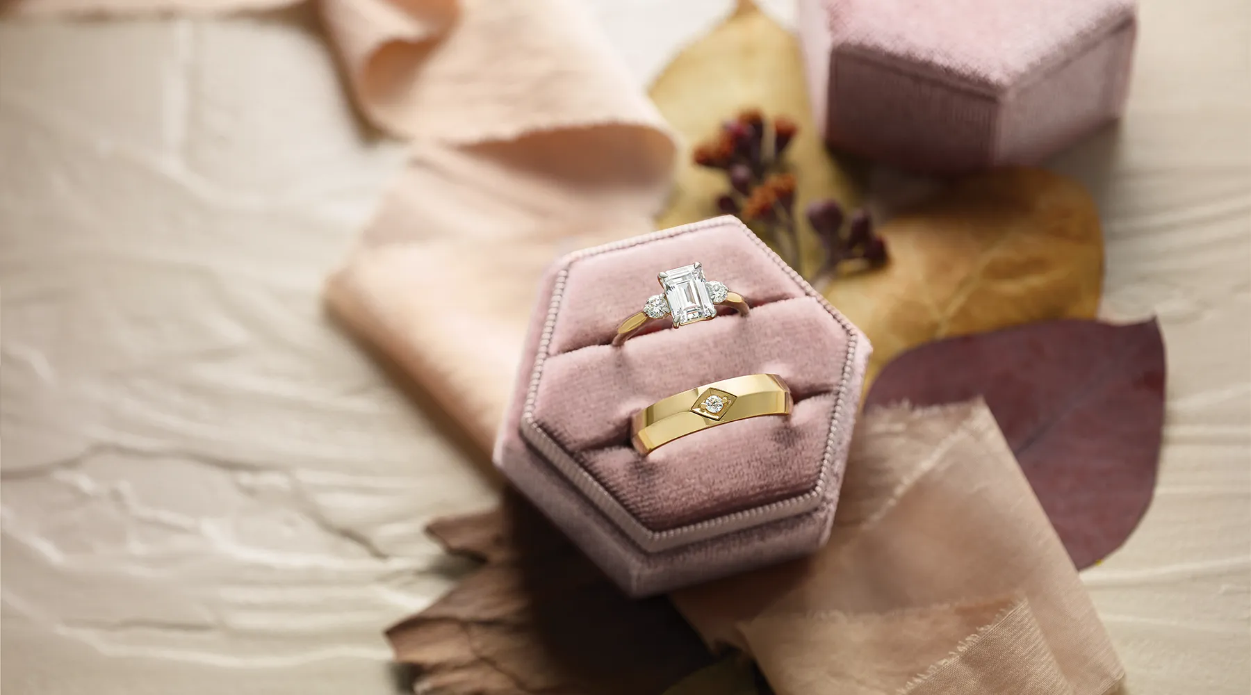 Hollingsworth Jewelers Gallery Petaluma, CA