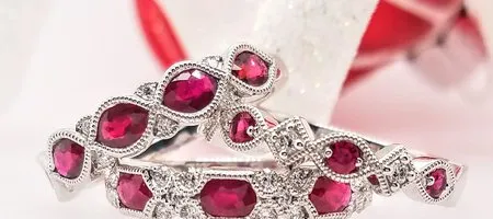 Read article: Ruby and Diamond Rings for Christmas? Yes!