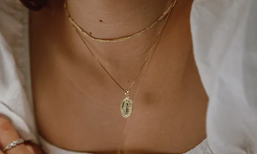 Custom Jewelry Design: Timeless Elegance
