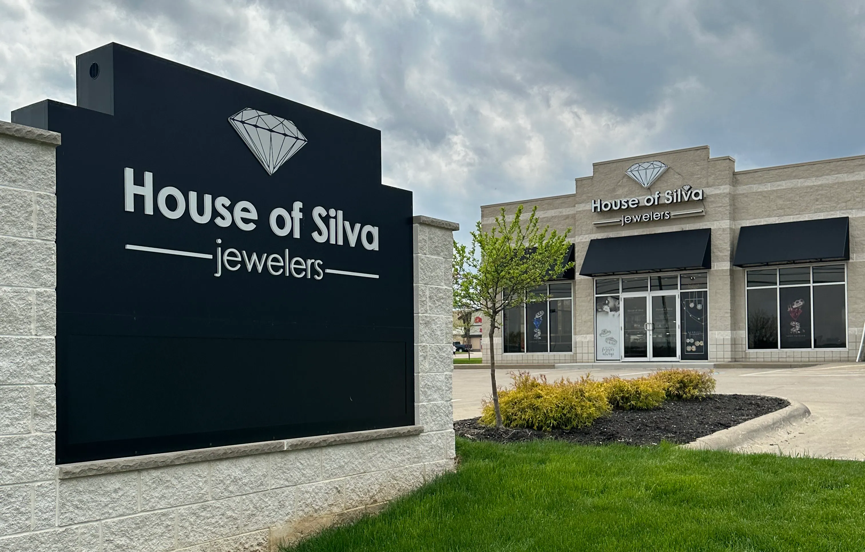 House of Silva Store