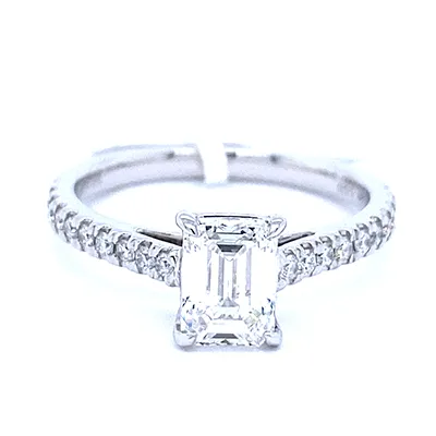 Luxurious Lab Grown Diamond Ring with Emerald Cut Design