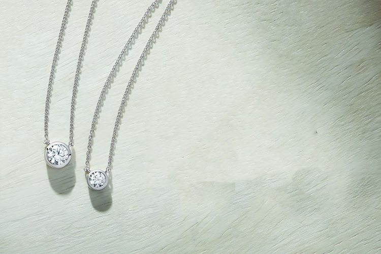 Elevate Your Look with Our Custom Necklace Designs