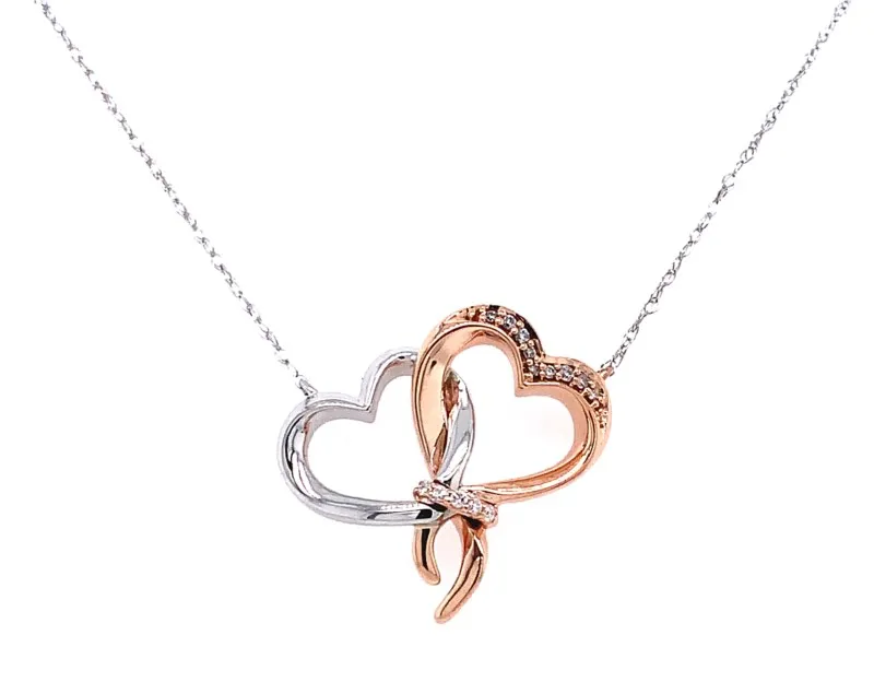 Elegant necklace for Mom