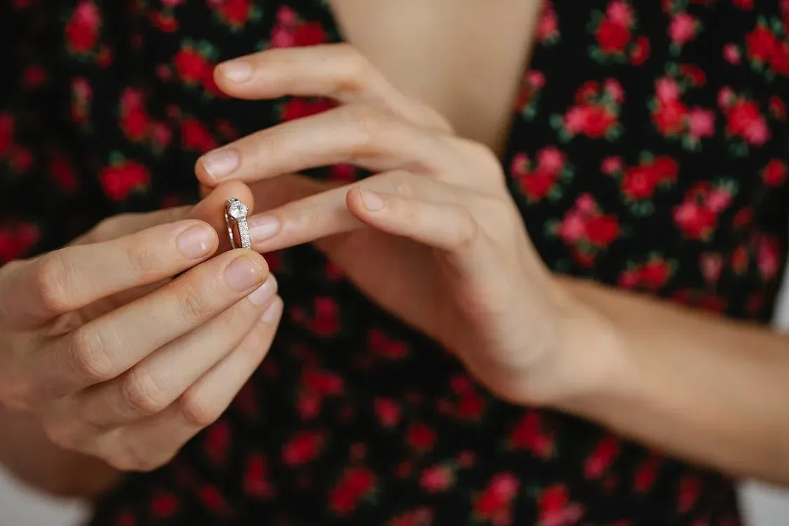 Elegant Diamond Engagement Ring in Permanent Jewelry Style
