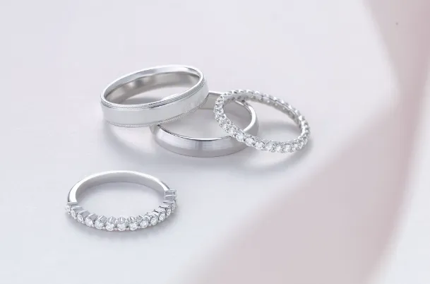 Unconventional Wedding Bands to Show Your Style