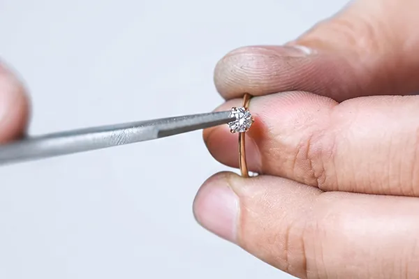 Learn about Tip & Prong Repair image