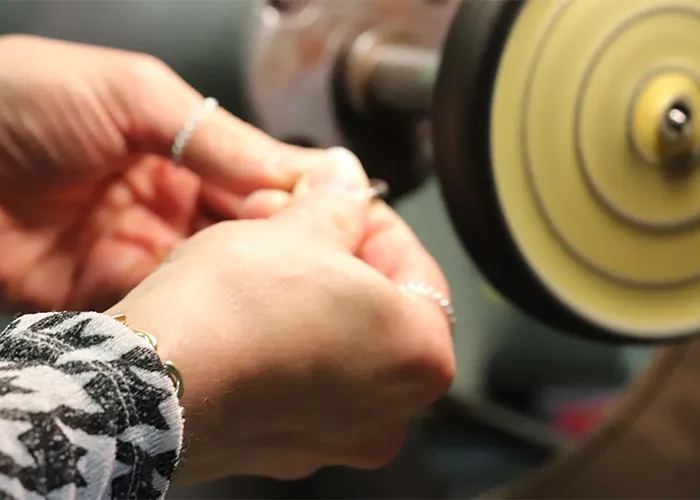 Jewelry cleaning at Innsbruck Jewelers in St. Anthony, MN
