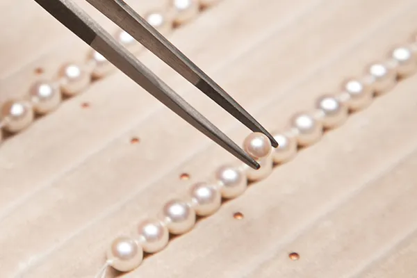 Learn about Pearl & Bead Restringing image