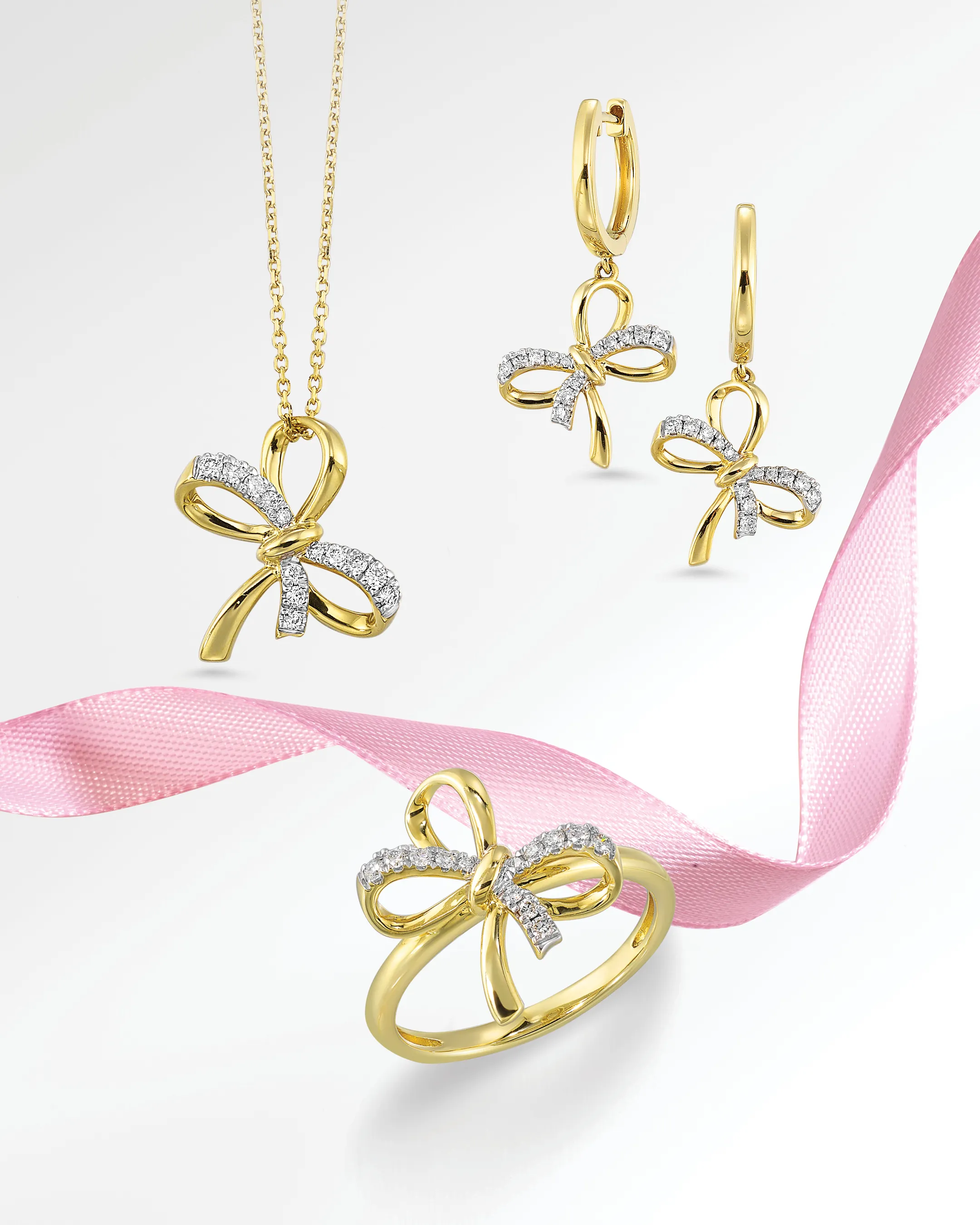 Rose gold engagement rings featuring a round diamond and intricate detailing. Visit J.A. Jewelers & Co. for more.