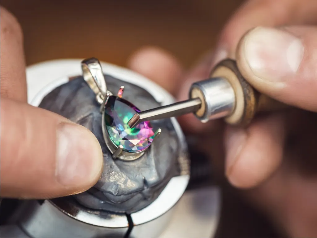 J. Anthony Jewelers Neenah, WI