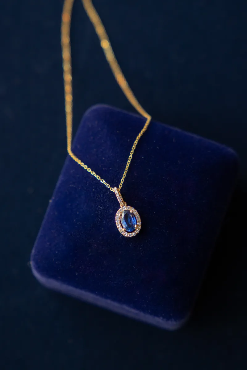 Read article: Sapphire: September's Birthstone