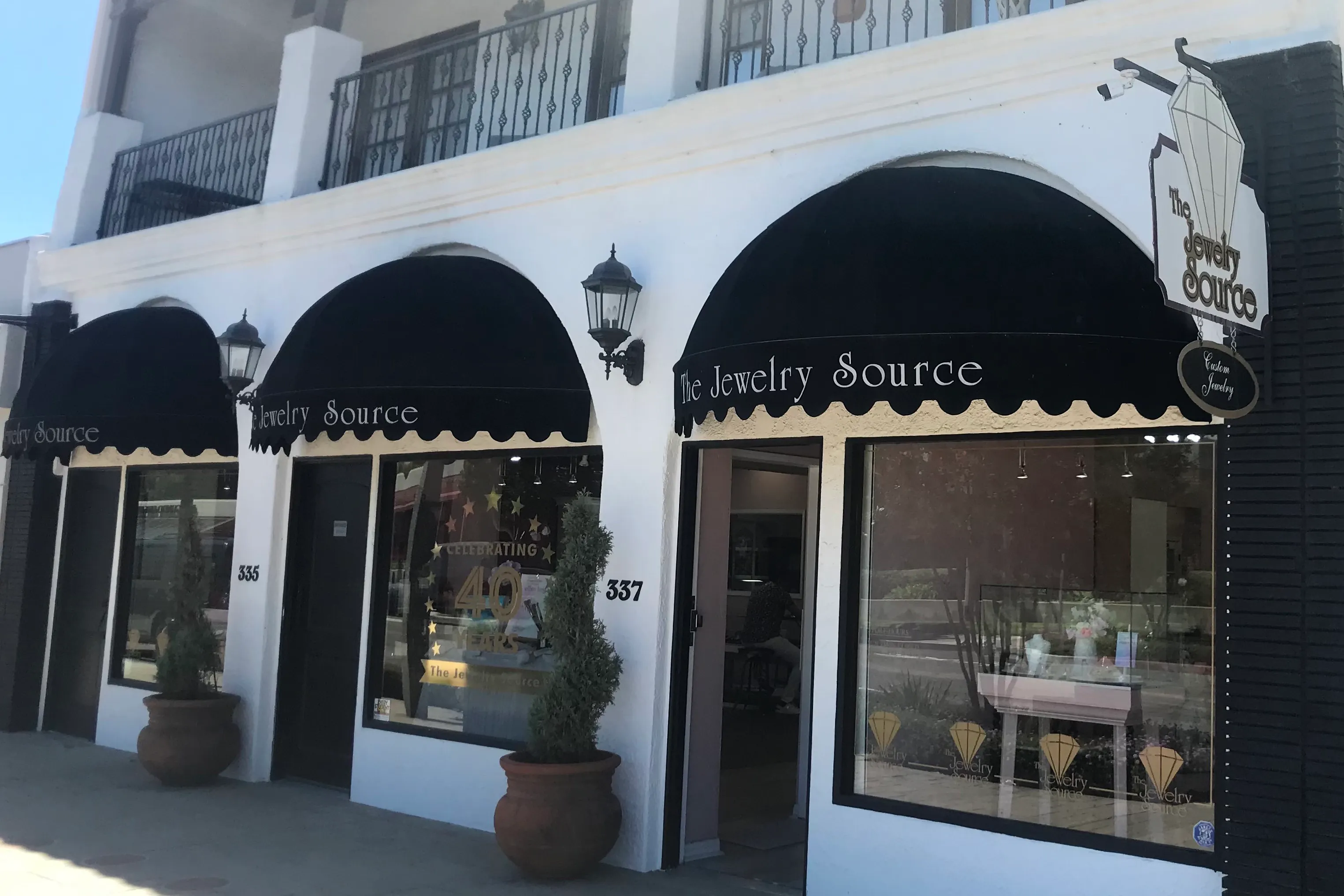 The Jewelry Source exterior at 337 Main St. El Segundo, CA 90245