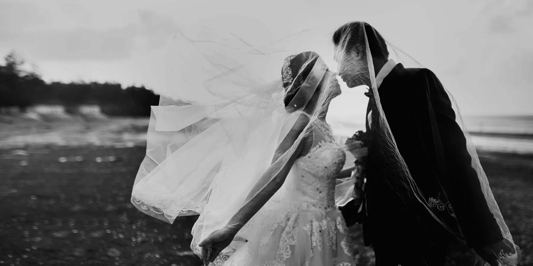 Submit your own photos If you would like to have your wedding or engagement photo featured here, please use the form below! JF Jones Jewelers Rochester, NY