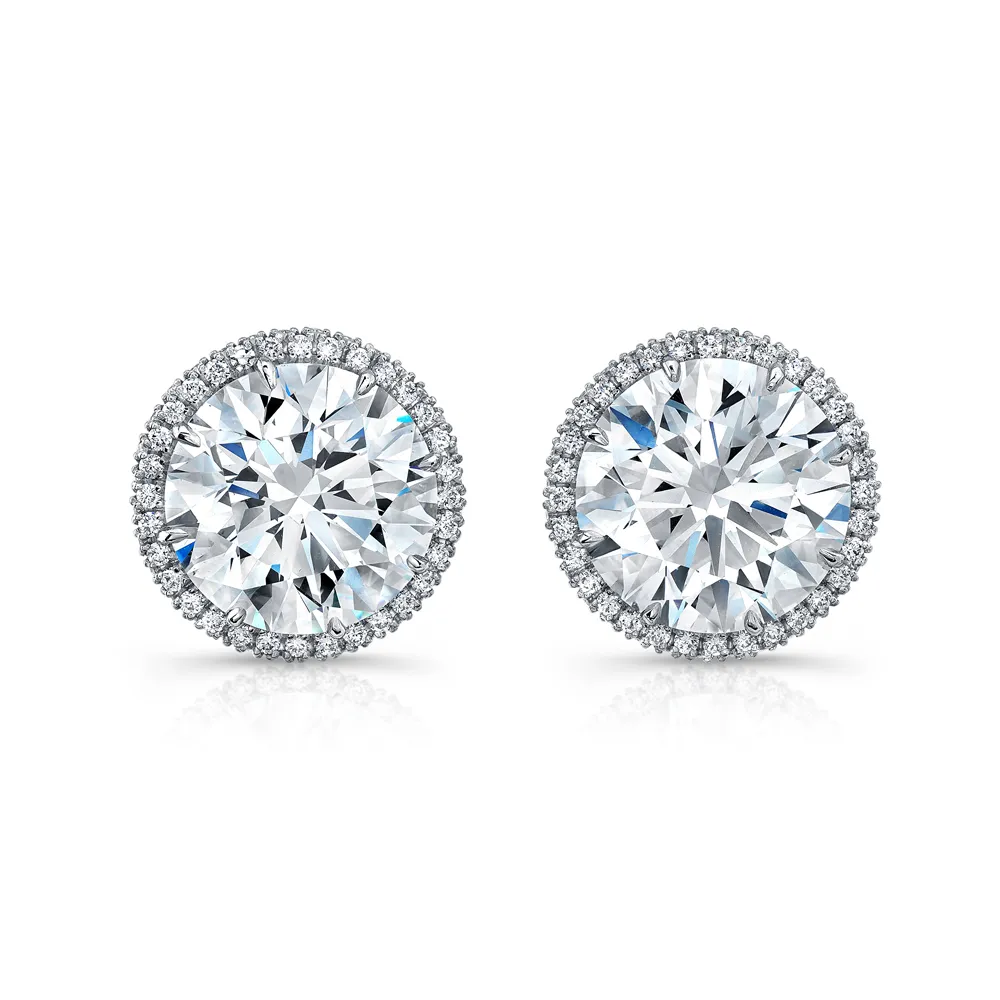 Bespoke diamond studs and designer drop earrings from the Joel’s Fine Jewelry custom earring portfolio.