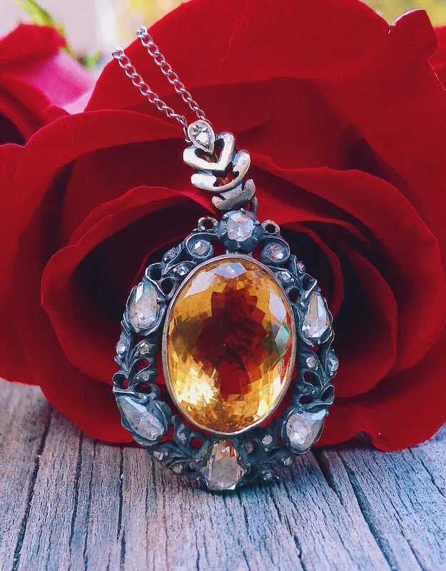Estate Necklaces and Pendants available at Joint Venture Jewelry Cary, NC. Colored Stone Necklaces, Diamond Necklaces, Vintage N