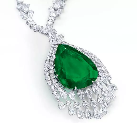 75.61-Carat Emerald Once Worn by Catherine the Great Is Up for Sale at Christie'