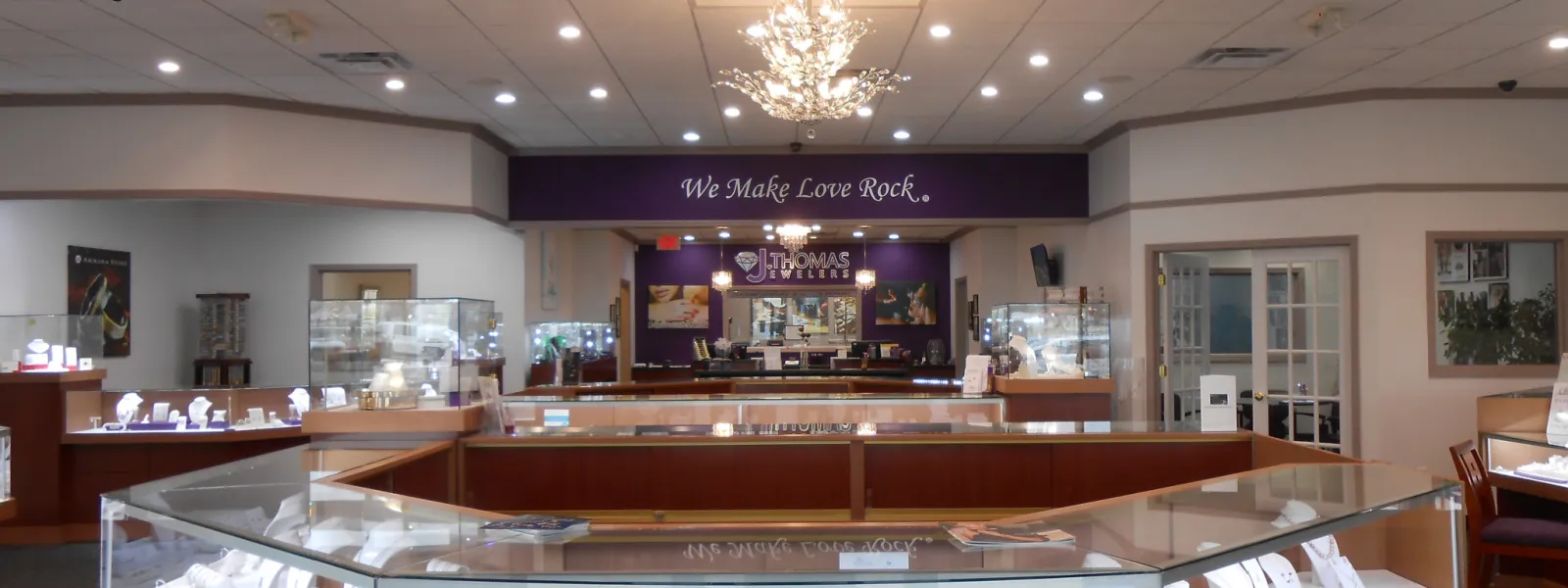 J. Thomas Jewelers Rochester Hills, MI