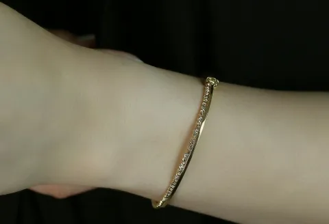 Style your gold bangle bracelet
