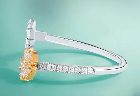 Unique bangles holiday gift for loved ones