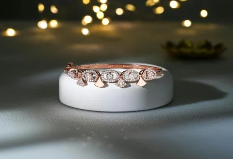 Stylish timeless bangle bracelet for any occasion