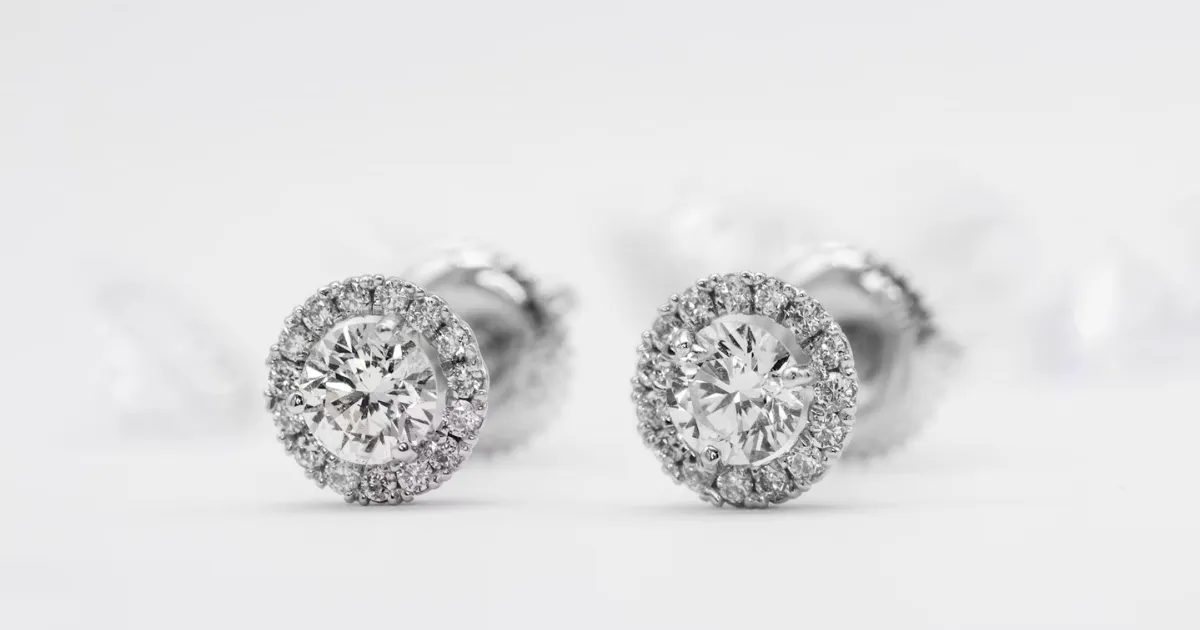 How to Choose Diamond Earrings for Sensitive Ears: A Guide to Comfort and Style