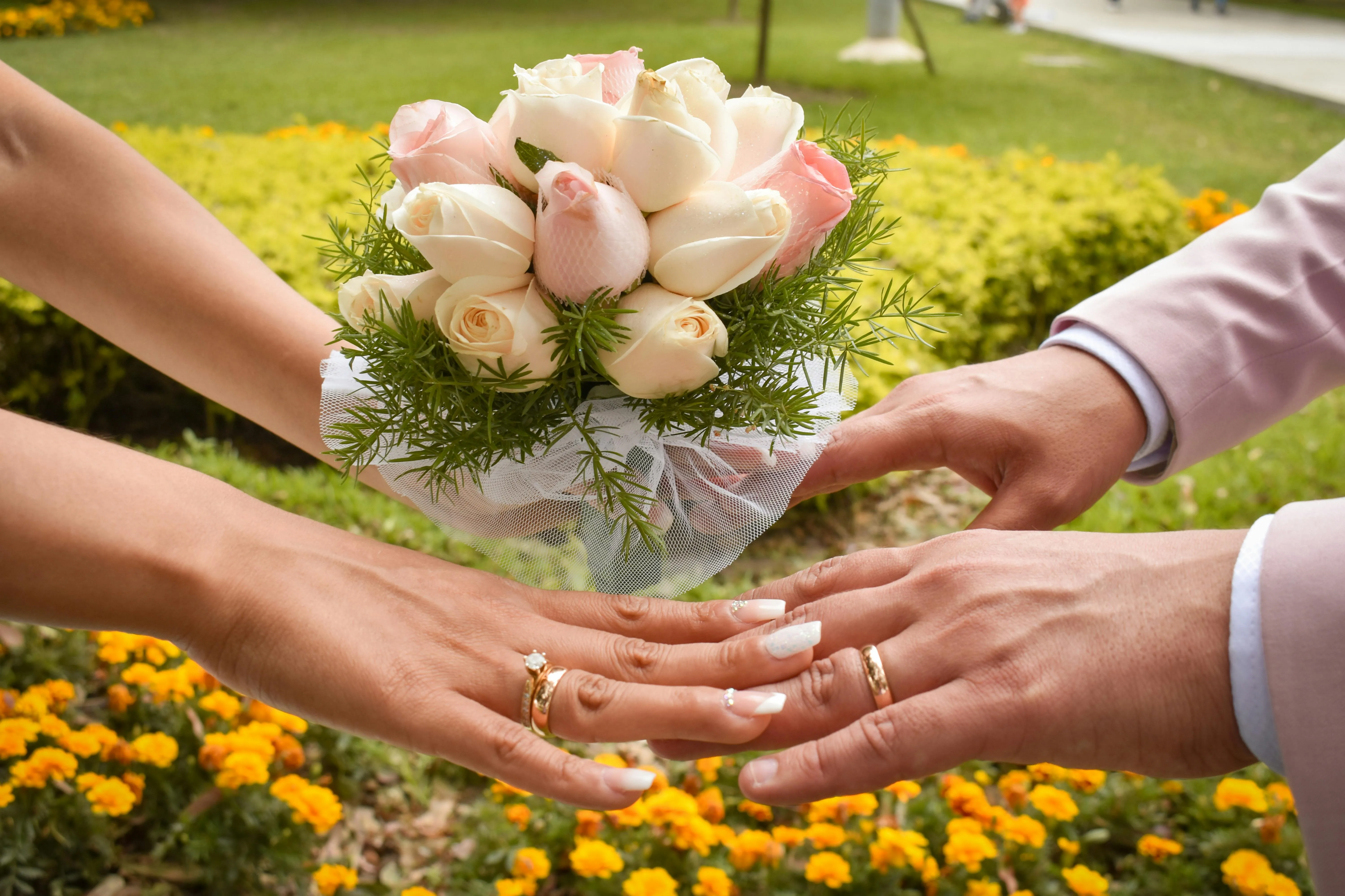 Perfectly fitting wedding band with engagement ring