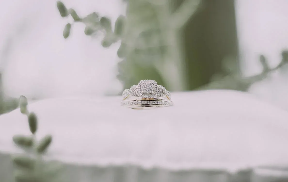Finding the Wedding Band That Perfectly Matches Her Engagement Ring