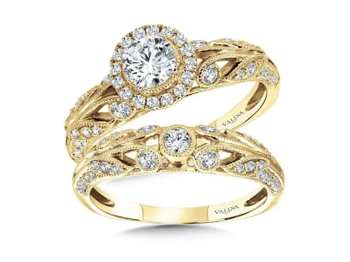 Bezel Settings for Secure Diamond Placement 