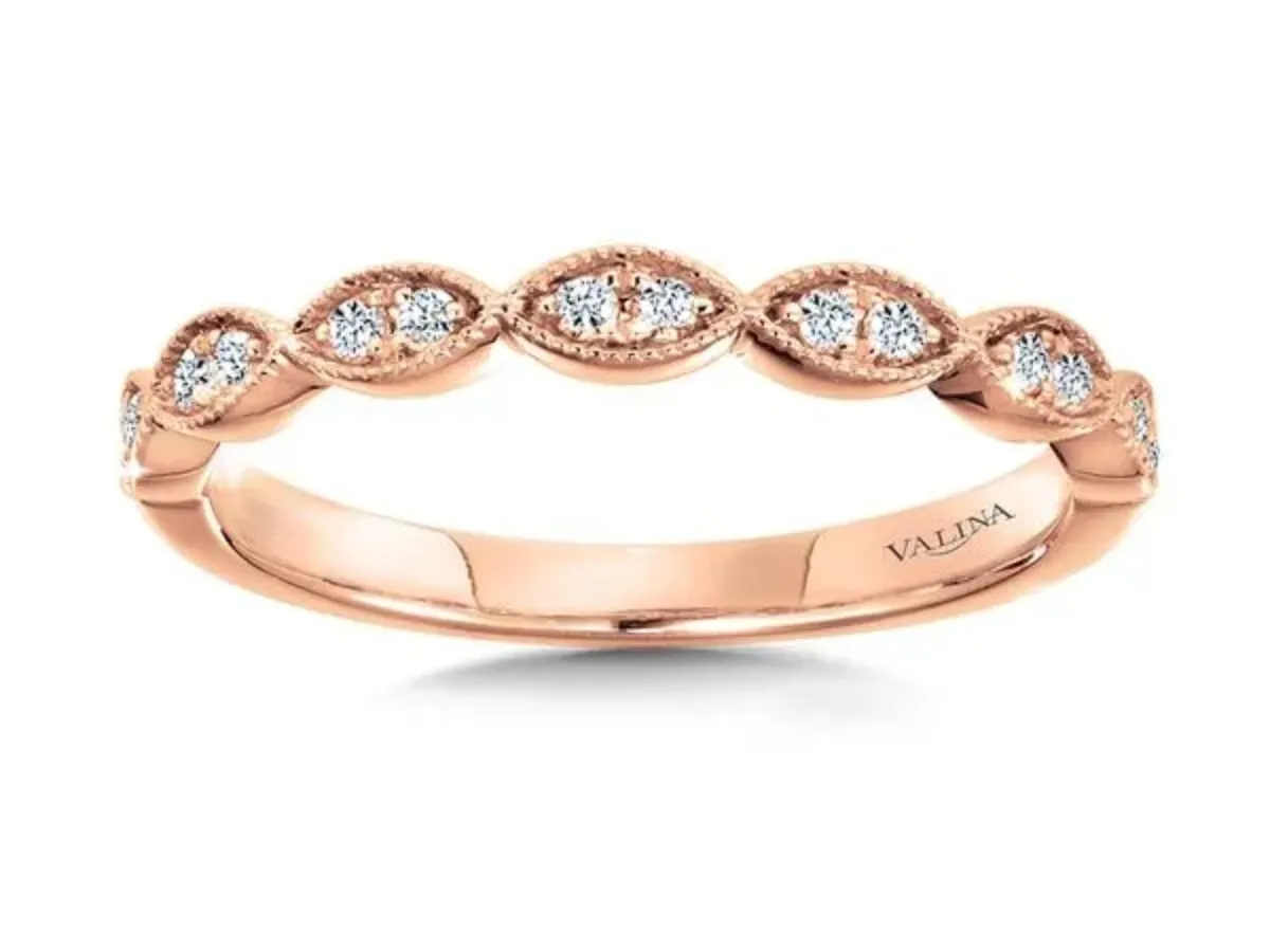 Rose gold marquise diamond vintage band.