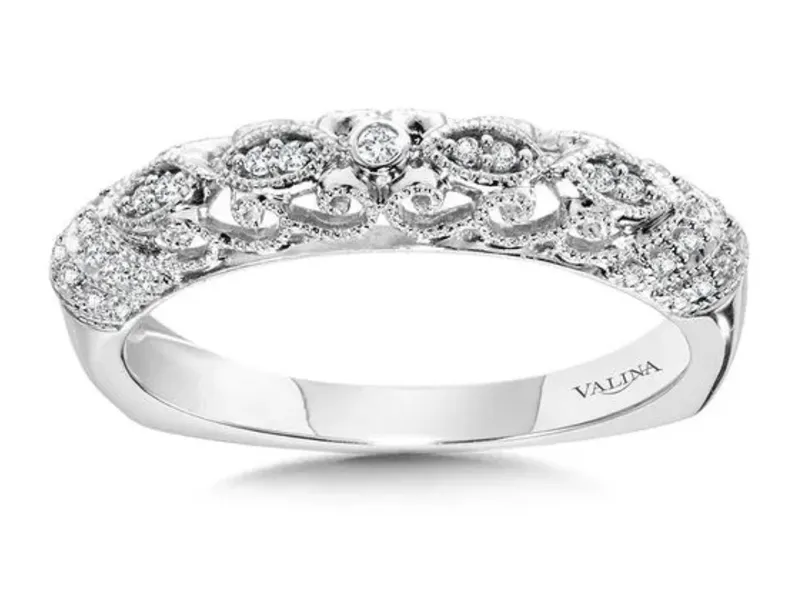 Read article: Designing Filigree Wedding Rings: Your Journey