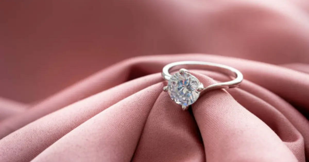 Why Personalized Jewelry for Mother's Day Is the Perfect Gift