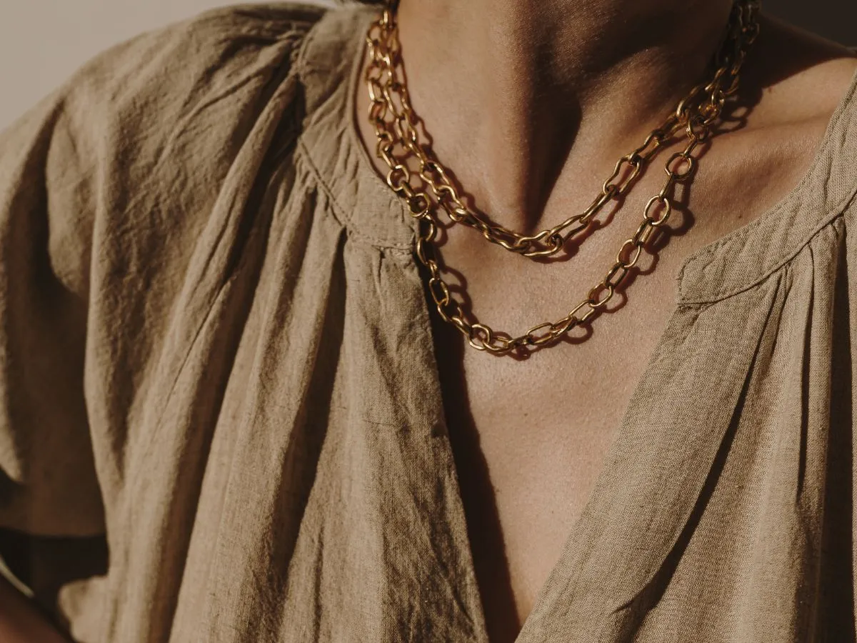 Layered chunky gold chain necklace