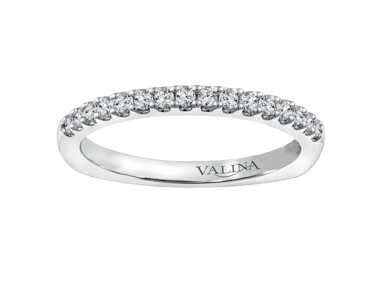 Valina pavé diamond ring