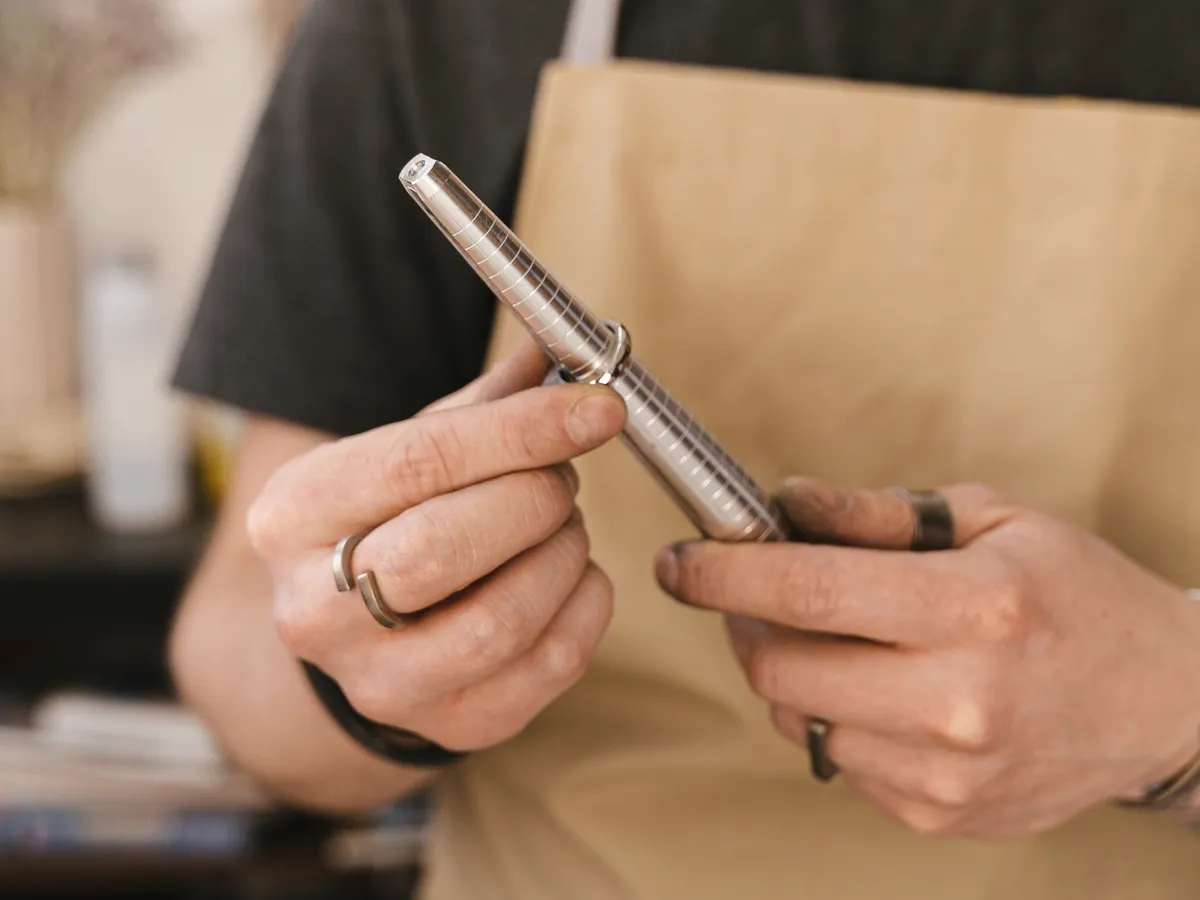 Jeweler measuring ring with mandrel