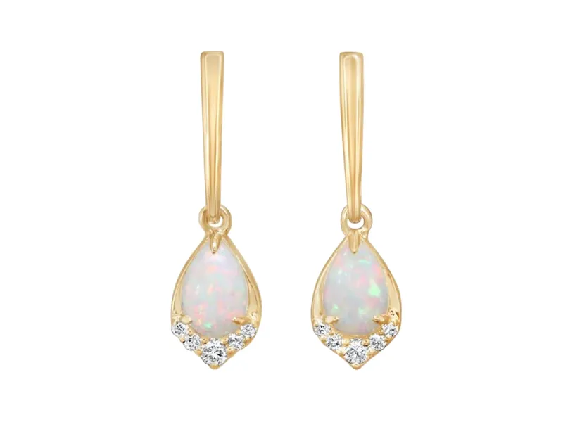 Read Article: The Savings Continue: How to Find Great Jewelry Deals After Black Friday